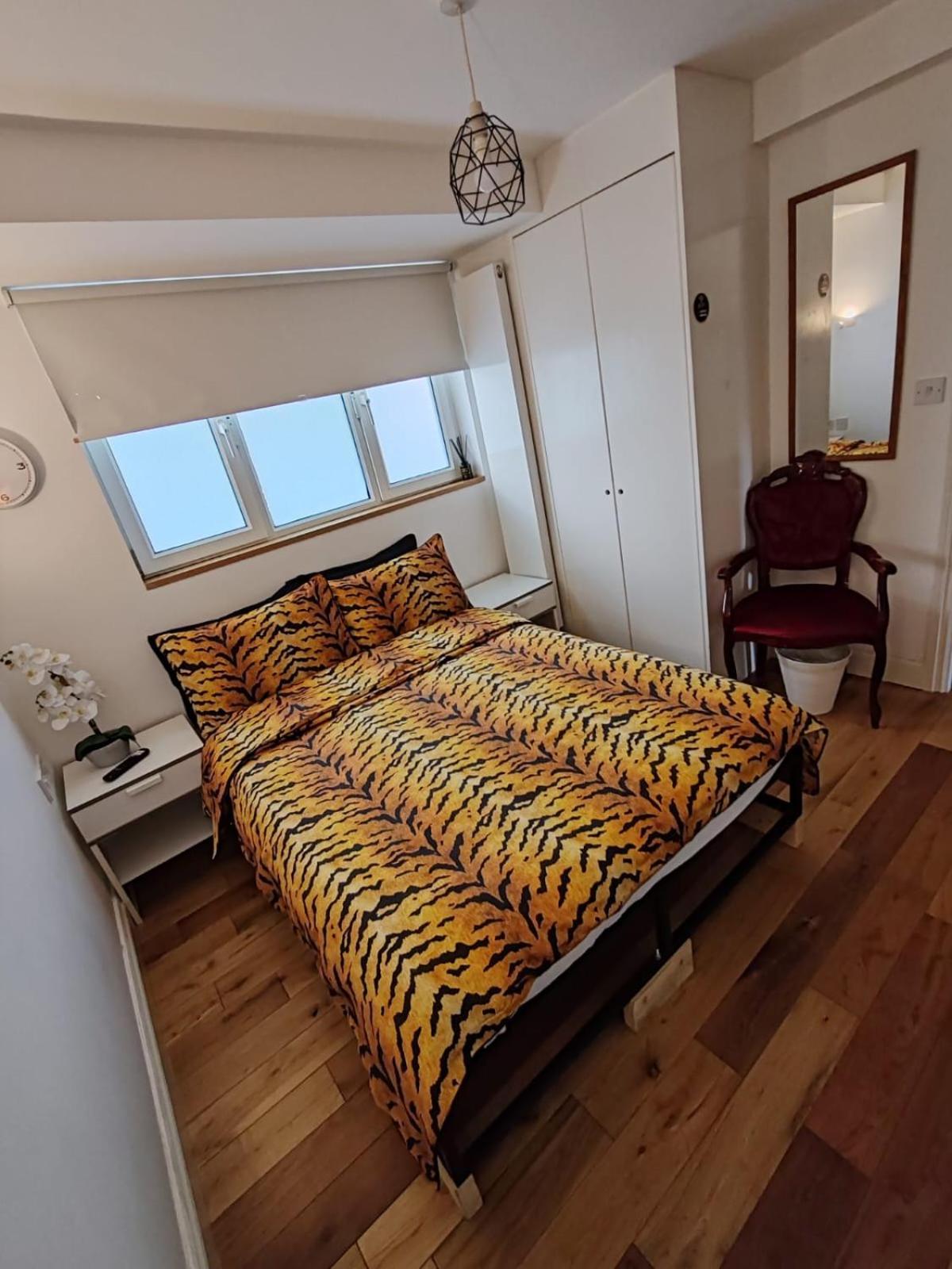 Lgbtq-Double Room Λονδίνο Εξωτερικό φωτογραφία